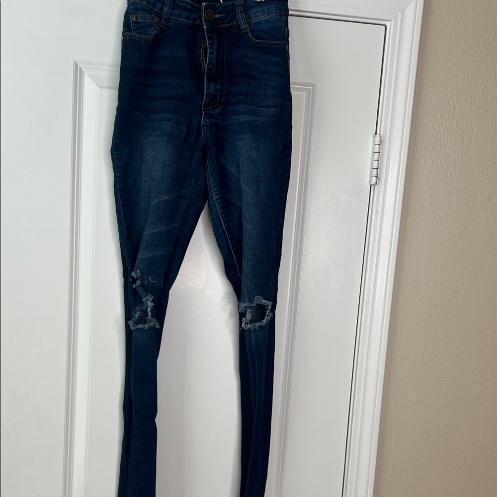 Dark Blue Distressed Skinny Jeans